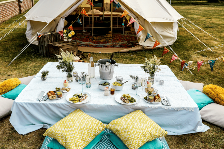 Glamping At Home - 9 Awesome Ideas For Glamping In Your Own Backyard