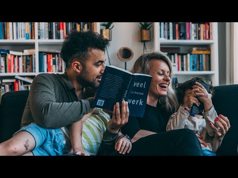 Teaser | Podcast 'Media Ouders' met Özcan Akyol (Eus) en Anna van den Breemer