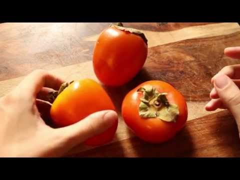How to eat a persimmon and know if it's ripe