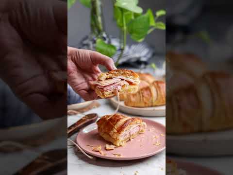 Ham and Cheese croissant sandwich - 10 minute breakfast fix